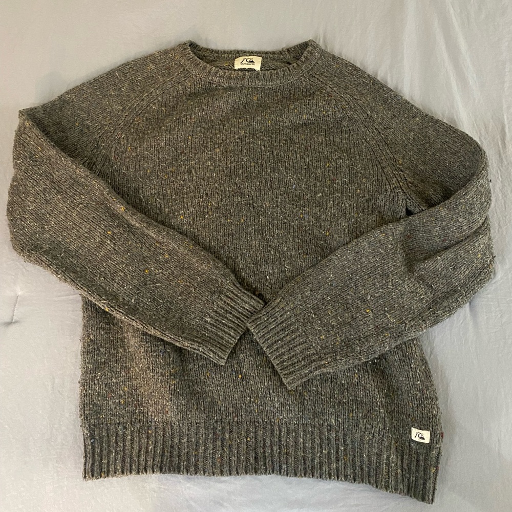 Quicksilver great, speckled knit sweater. Size M. Unisex.
